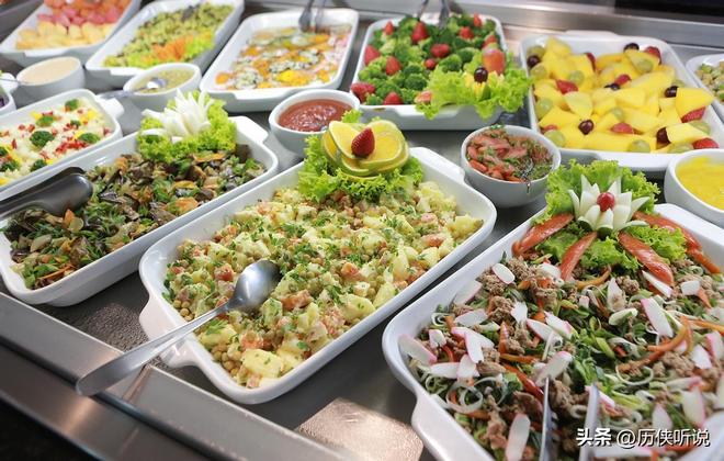 制菜正在加速突围未来将成为餐饮新趋势!麻将胡了免费试玩外卖时代或将终结?预(图2) 制菜正在加速突围未来将成为餐饮新趋势!麻将胡了免费试玩外卖时代或将终结?预(图2)